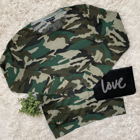 J. Crew Factory Sweaters - J. Crew Mercantile Camouflage Teddy Crewneck Sweater 💗 Green Olive & Taupe